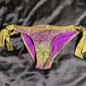 la Vie en Rose Bikini Bottom